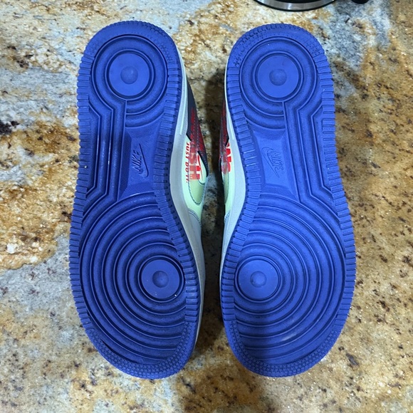 Nike Air Force 1 size 5.5 - Picture 9 of 9